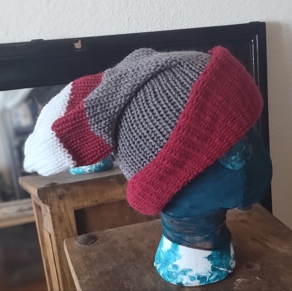 Knit Beanie Ohio State Sports Football colors red gray white buckeyes Winter Ski - Picture 1 of 6